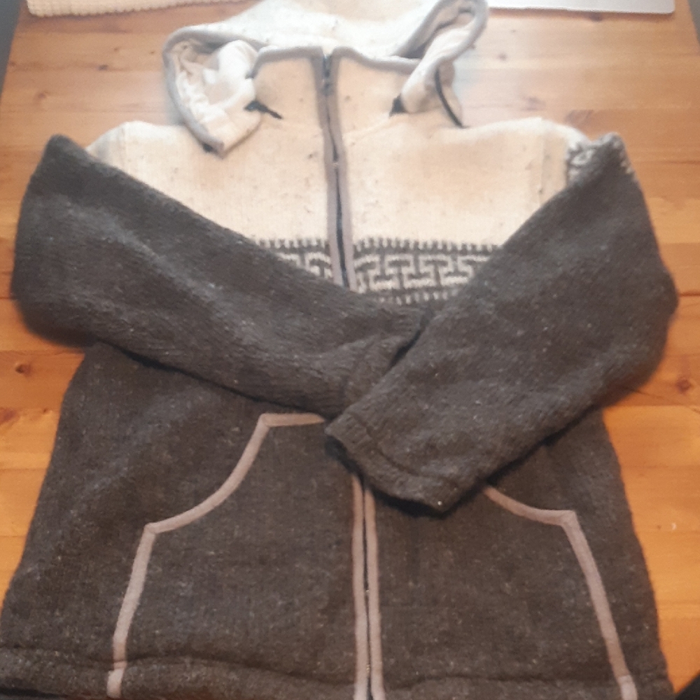 Size Large - Zip Up - Cozy Two-Tone Hooded Jacket Unisex